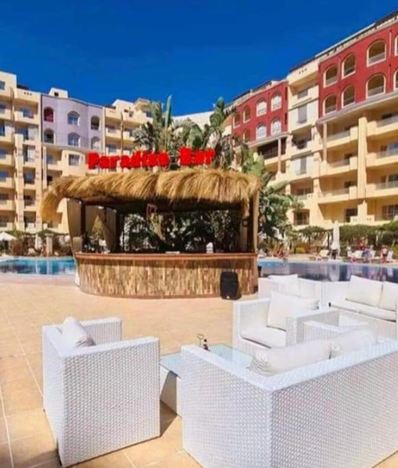 Sunny Studio With 3 Swimming Pools Florenza Hurghada Bagian luar foto