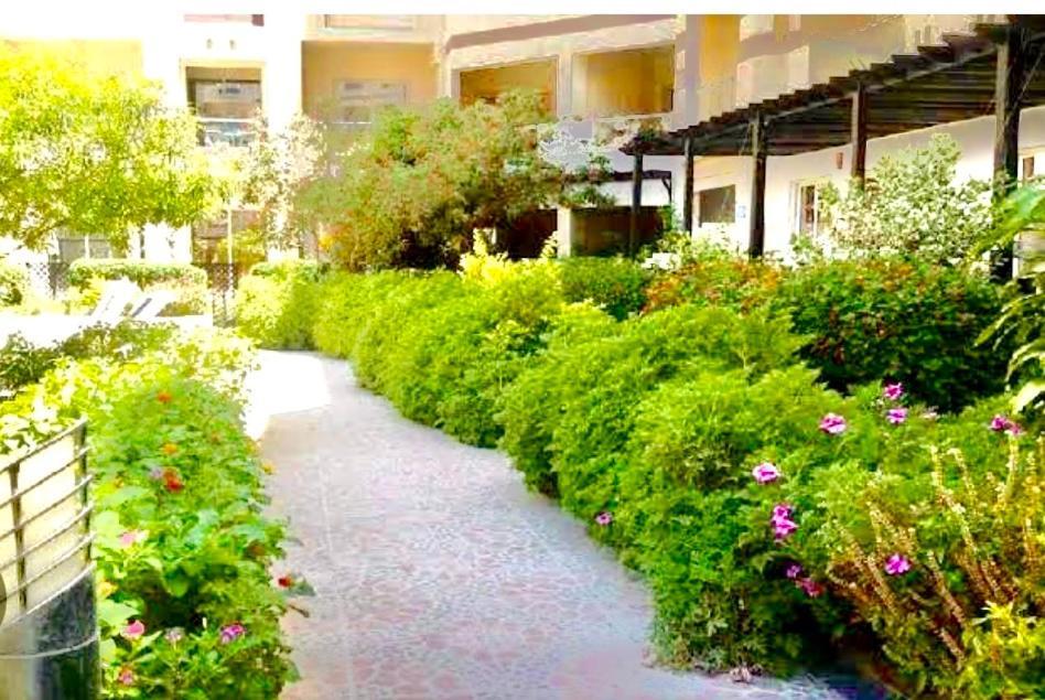 Sunny Studio With 3 Swimming Pools Florenza Hurghada Bagian luar foto